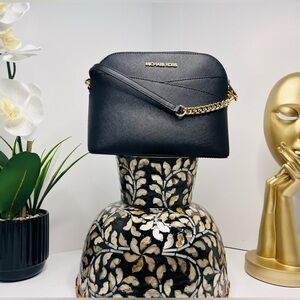 Michael Kors Crossbody Jet Set Travel Bag